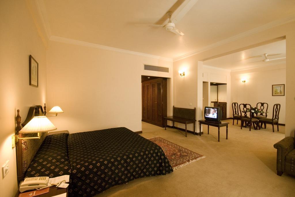 Hotel Express Residency-Jamnagar Exterior photo